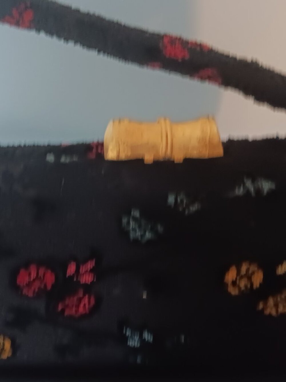 Gorgeous Vintage/MCM Velvet Top Handle Tapestry Bag Black w/ Multicolor Flowers - Picture 3 of 5